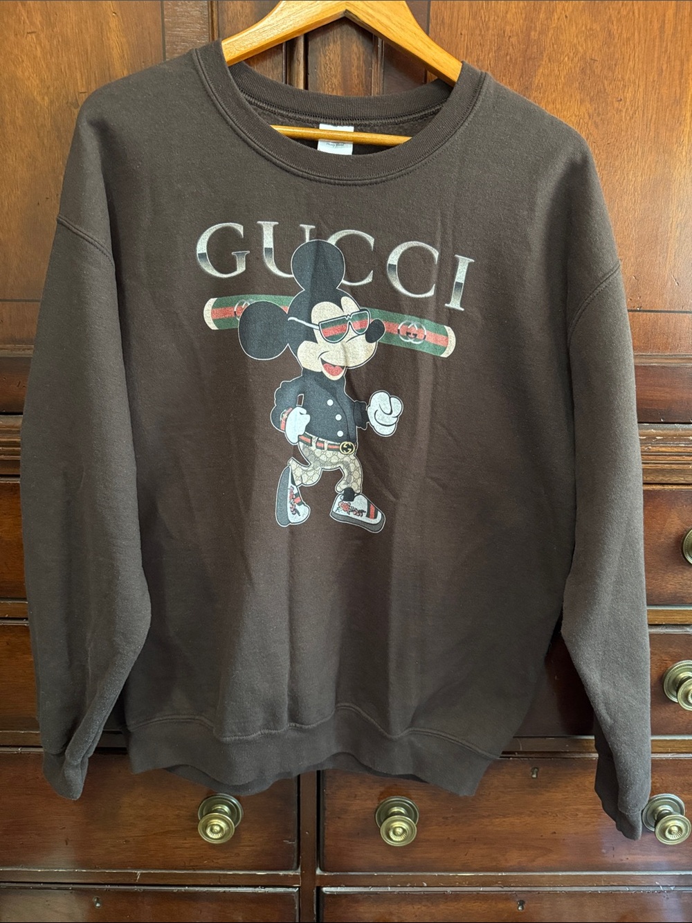 Men’s large Brown Graphic Crewneck Sweatshirt with Mickey Mouse.